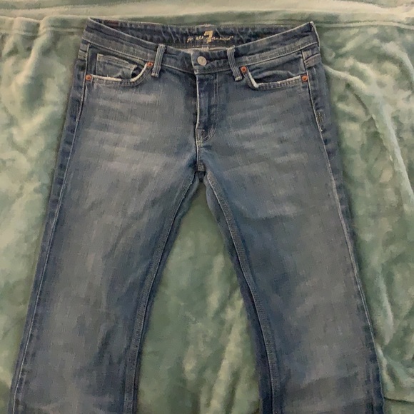 7 Medium Denim Jeans- with 7 embroidered in diamonds - Picture 3 of 3
